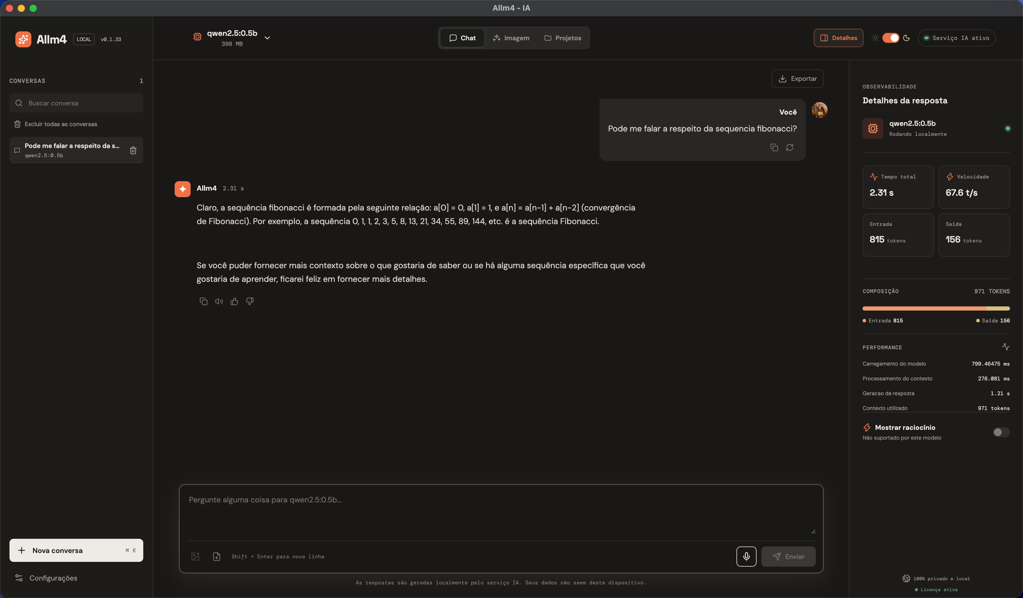 Interface real do Allm4 durante uma conversa com um modelo local